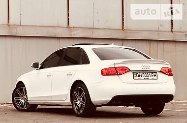 Седан Audi A4 2010 в Одессе