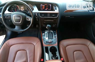 Седан Audi A4 2011 в Черновцах