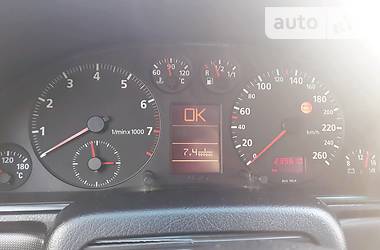 Седан Audi A4 1995 в Дубно