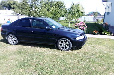 Седан Audi A4 1999 в Городенці