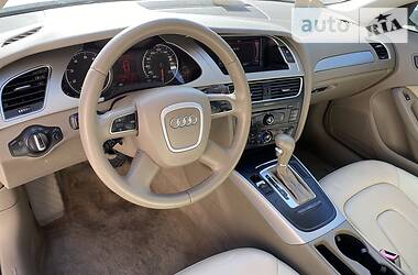 Седан Audi A4 2010 в Луцке