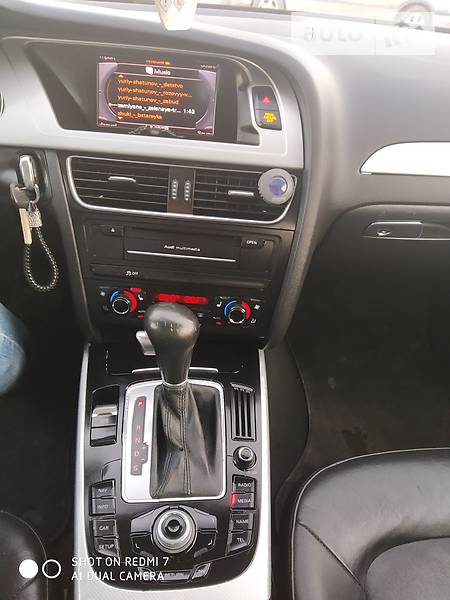 Седан Audi A4 2012 в Лановцах