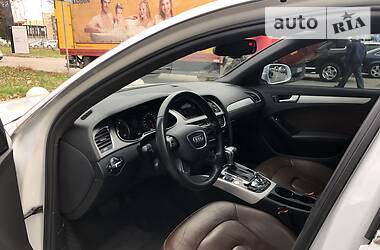 Седан Audi A4 2013 в Херсоне