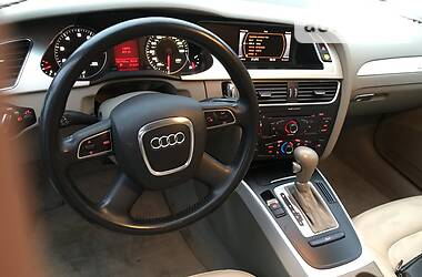 Седан Audi A4 2011 в Харкові