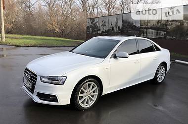 Седан Audi A4 2014 в Киеве