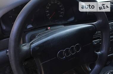 Седан Audi A4 1996 в 