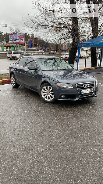 Седан Audi A4 2011 в 