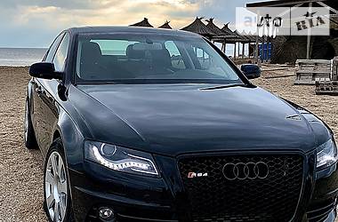 Седан Audi A4 2011 в 