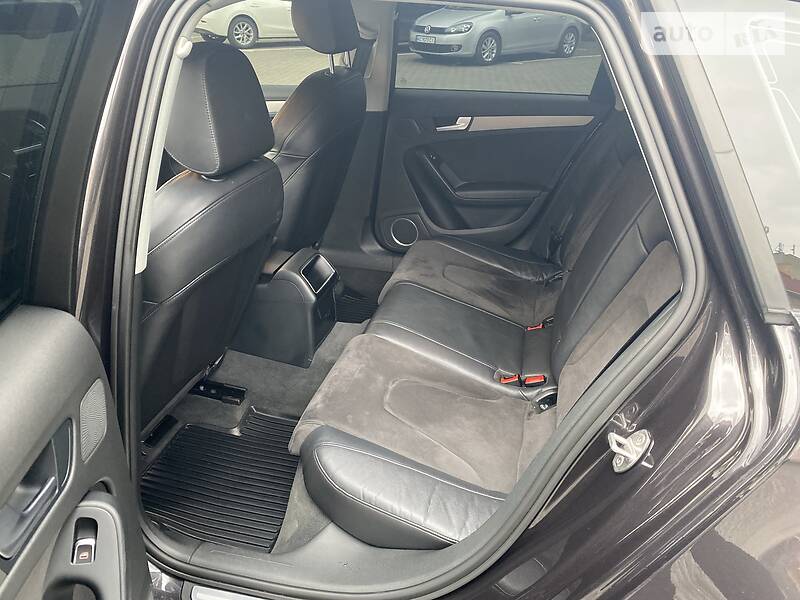 Универсал Audi A4 2015 в Луцке