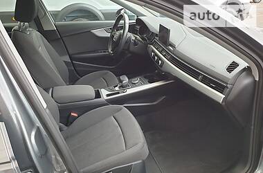 Універсал Audi A4 2017 в 