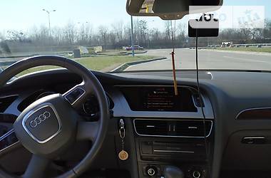 Седан Audi A4 2011 в 