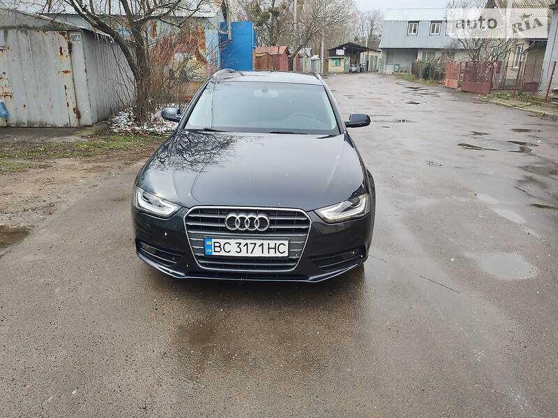 Универсал Audi A4 2015 в Львове