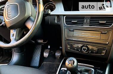 Універсал Audi A4 2010 в 