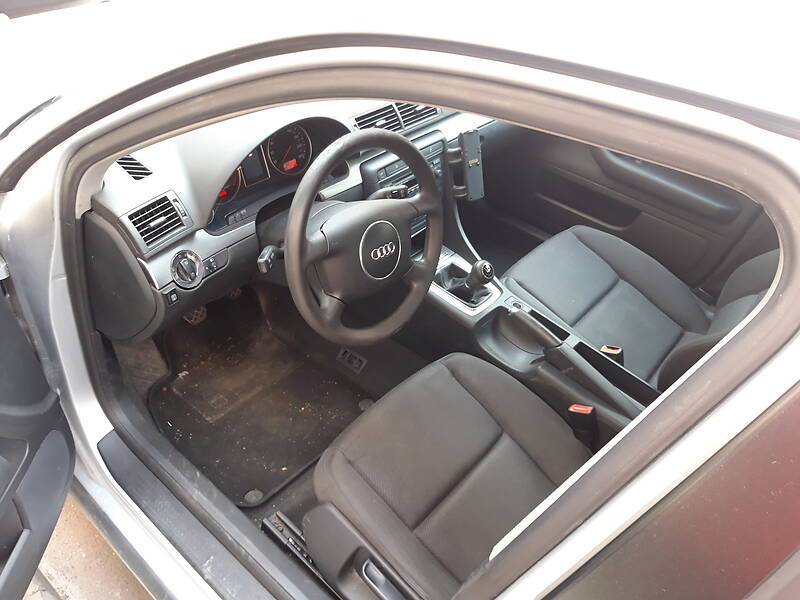 Універсал Audi A4 2004 в Харкові