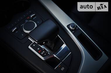 Седан Audi A4 2016 в 