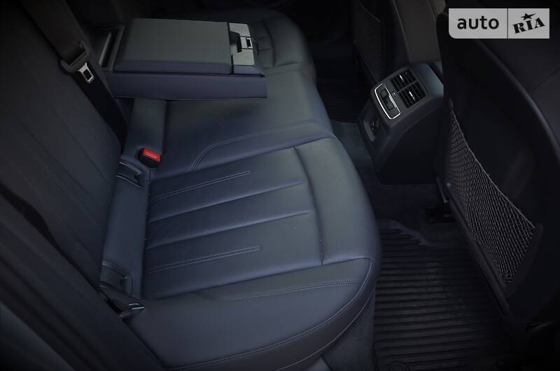 Седан Audi A4 2016 в Києві