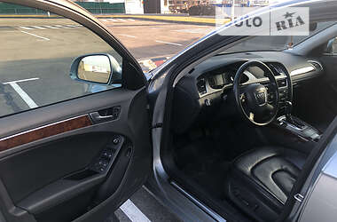 Седан Audi A4 2009 в 