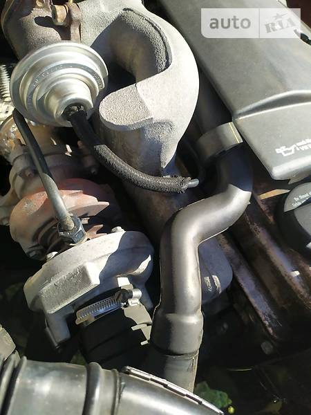 Седан Audi A4 1996 в Яворове