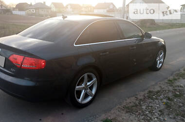 Седан Audi A4 2010 в 