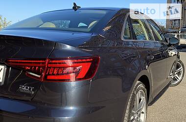 Седан Audi A4 2018 в 