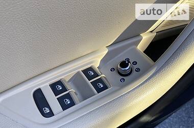 Седан Audi A4 2018 в 
