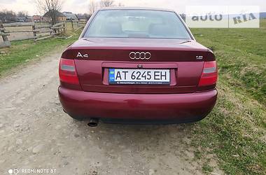 Седан Audi A4 1999 в 