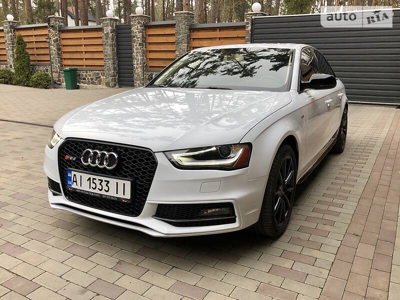 Седан Audi A4 2014 в Києві