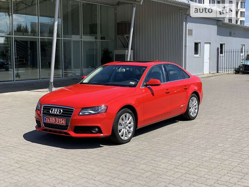 Седан Audi A4 2011 в Луцьку