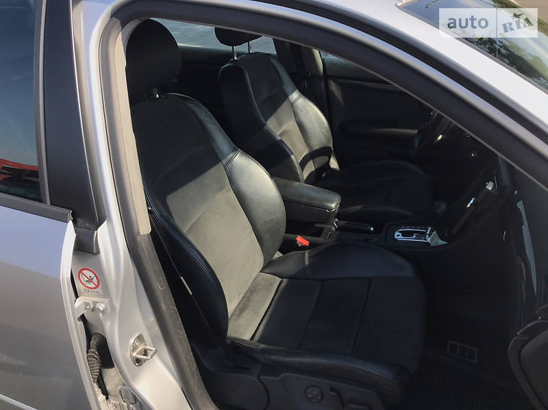 Універсал Audi A4 2004 в Києві