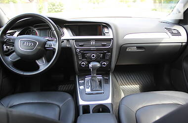 Седан Audi A4 2014 в 