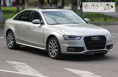 Седан Audi A4 2014 в 