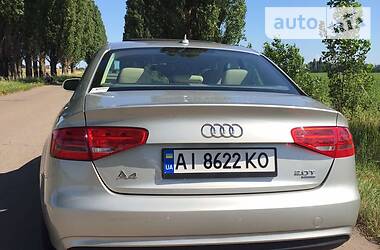 Седан Audi A4 2013 в 