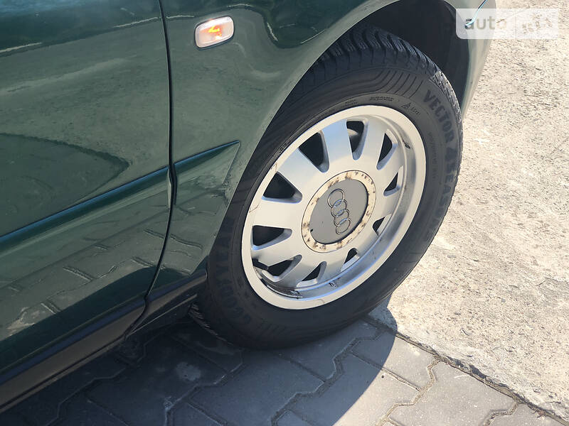 Седан Audi A4 1999 в Дрогобичі фото 40 Седан Audi A4 1999 в Дрогобичі