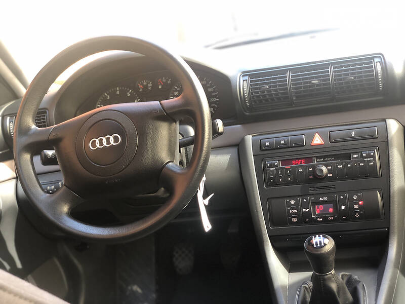 Седан Audi A4 1999 в Дрогобичі фото 56 Седан Audi A4 1999 в Дрогобичі