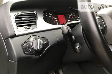 Седан Audi A4 2011 в 