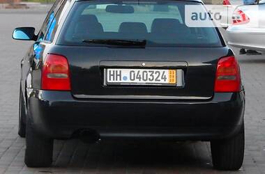 Универсал Audi A4 1999 в 