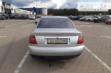 Седан Audi A4 1998 в Києві