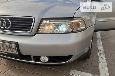Седан Audi A4 1998 в 