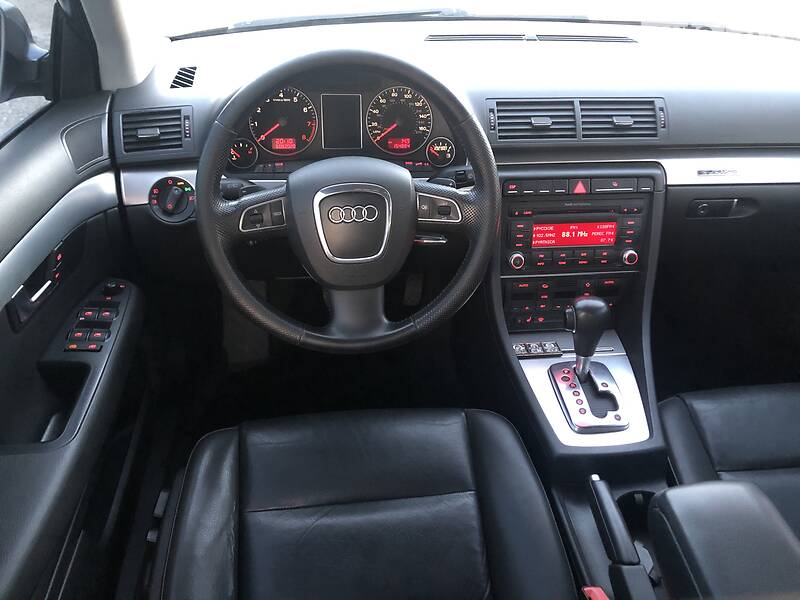 Седан Audi A4 2007 в Дніпрі