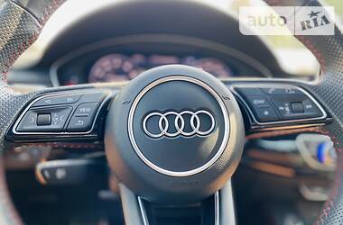 Седан Audi A4 2018 в 