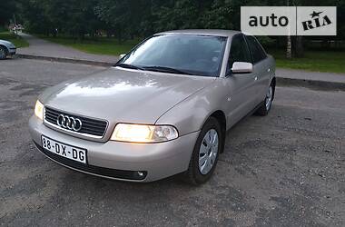 Седан Audi A4 1999 в Виннице