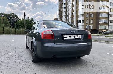 Седан Audi A4 2003 в 
