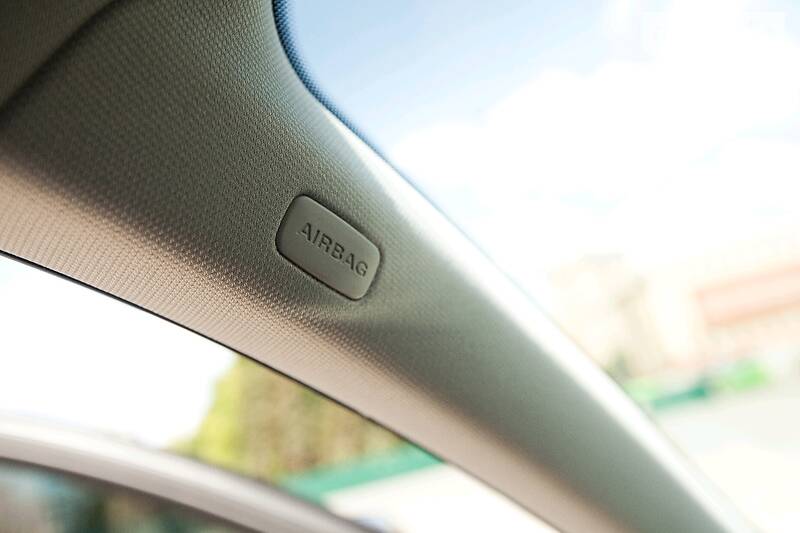 Седан Audi A4 2014 в Харкові