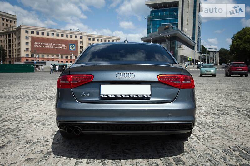Седан Audi A4 2014 в Харкові