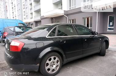 Седан Audi A4 2004 в 