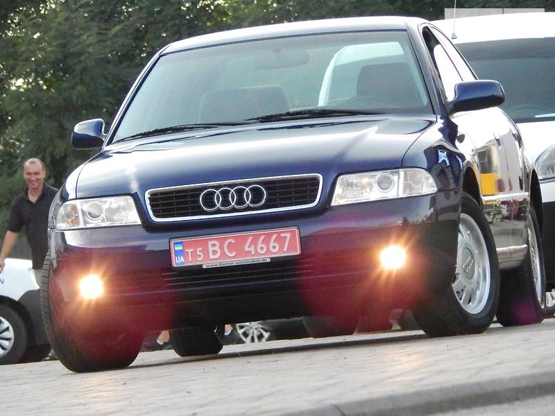Седан Audi A4 2000 в Сарнах фото 28 Седан Audi A4 2000 в Сарнах