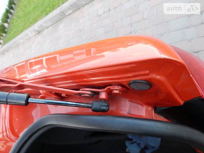 Седан Audi A4 2000 в Сарнах