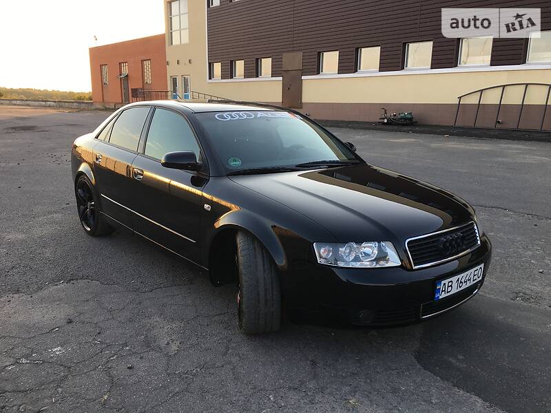 Седан Audi A4 2001 в Виннице