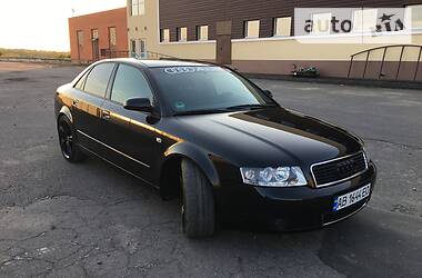 Седан Audi A4 2001 в 