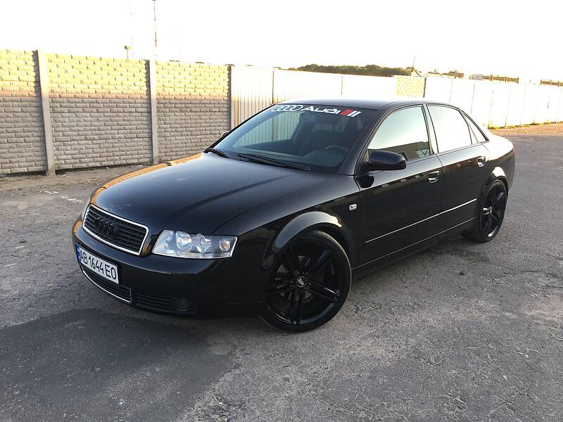 Седан Audi A4 2001 в Виннице